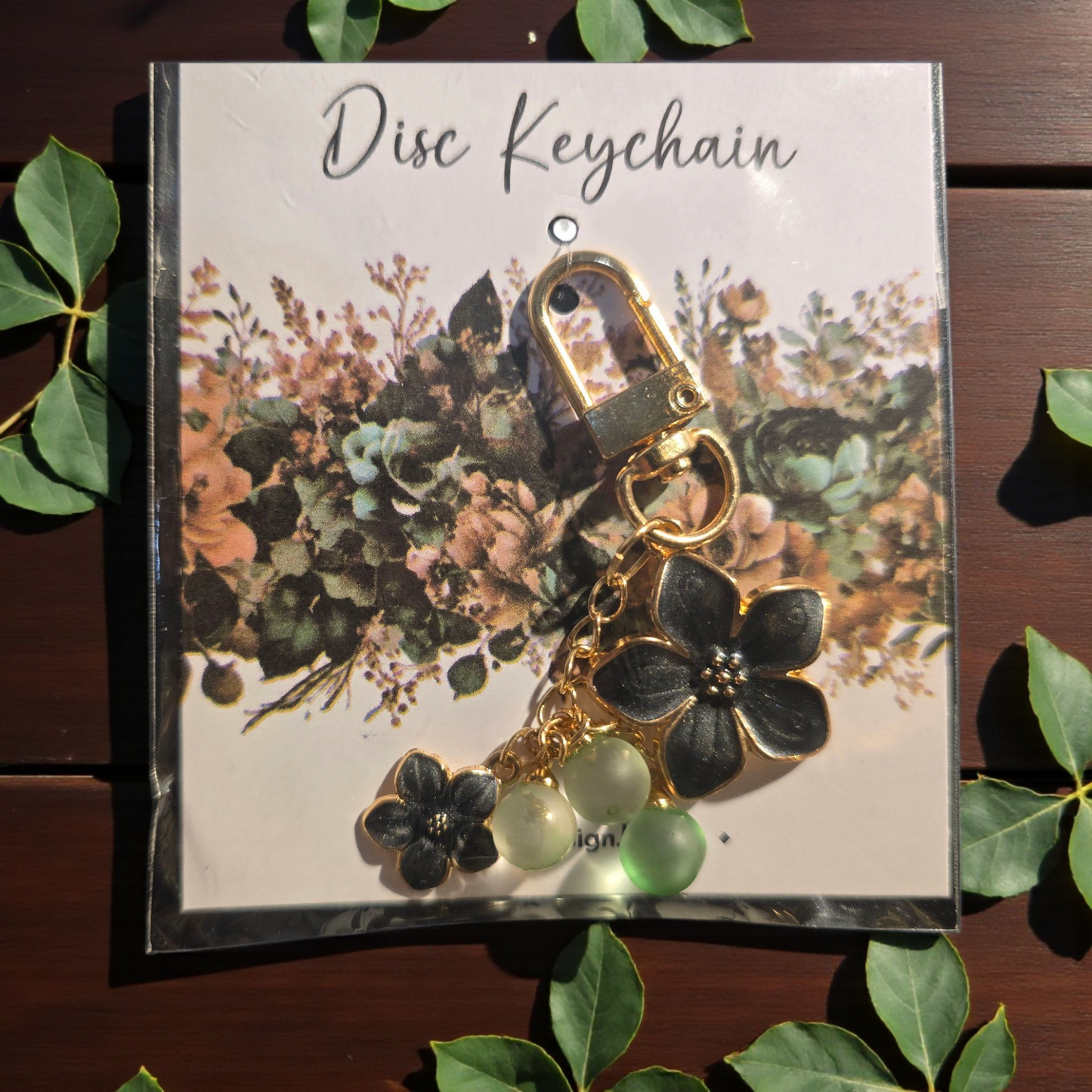 Arbor Designs long disc key charm by dream.design.bloom, green discbound planner charm with elegant boutique detailing