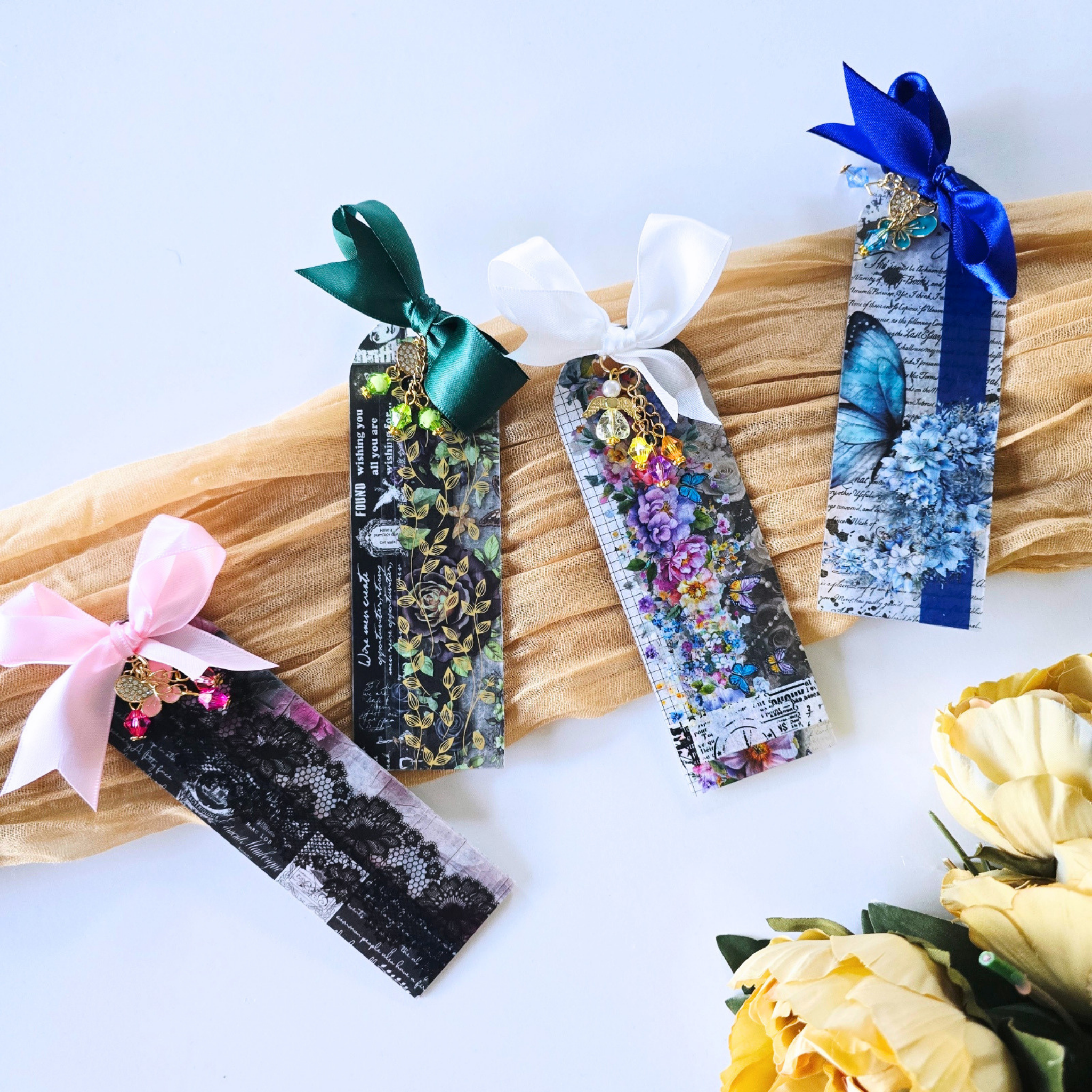 Bloom Charm Bookmark – dream.design.bloom