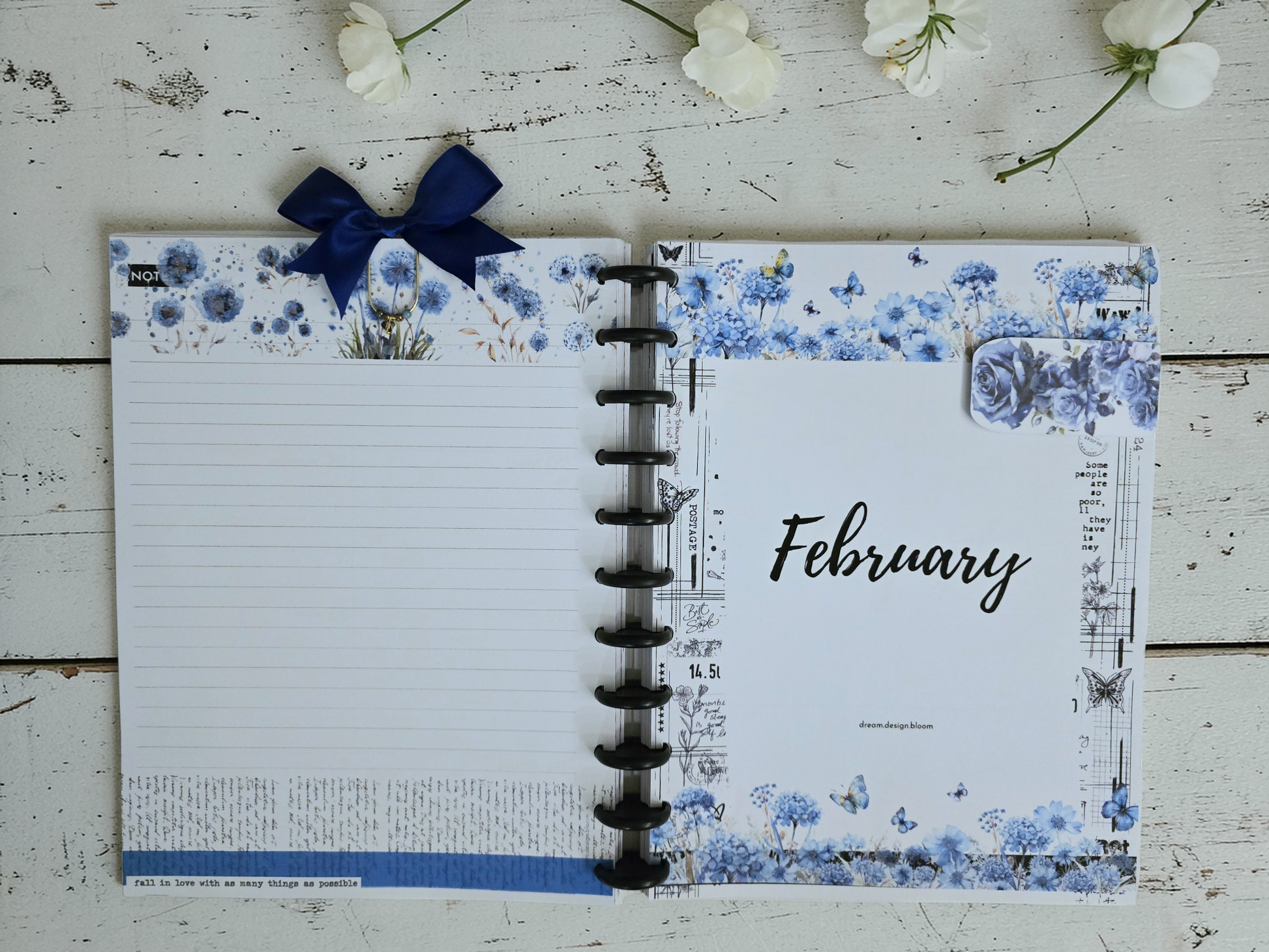 2026 Discbound Weekly Dated Extension Inserts by dream.design.bloom in Azure Blooms palette, calm blue boutique colour collection showing monthly Notes and Blank pages together