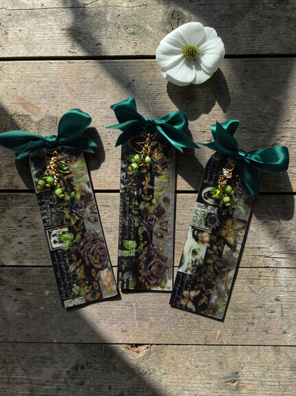 Bloom Charm Bookmark | Arbor Designs