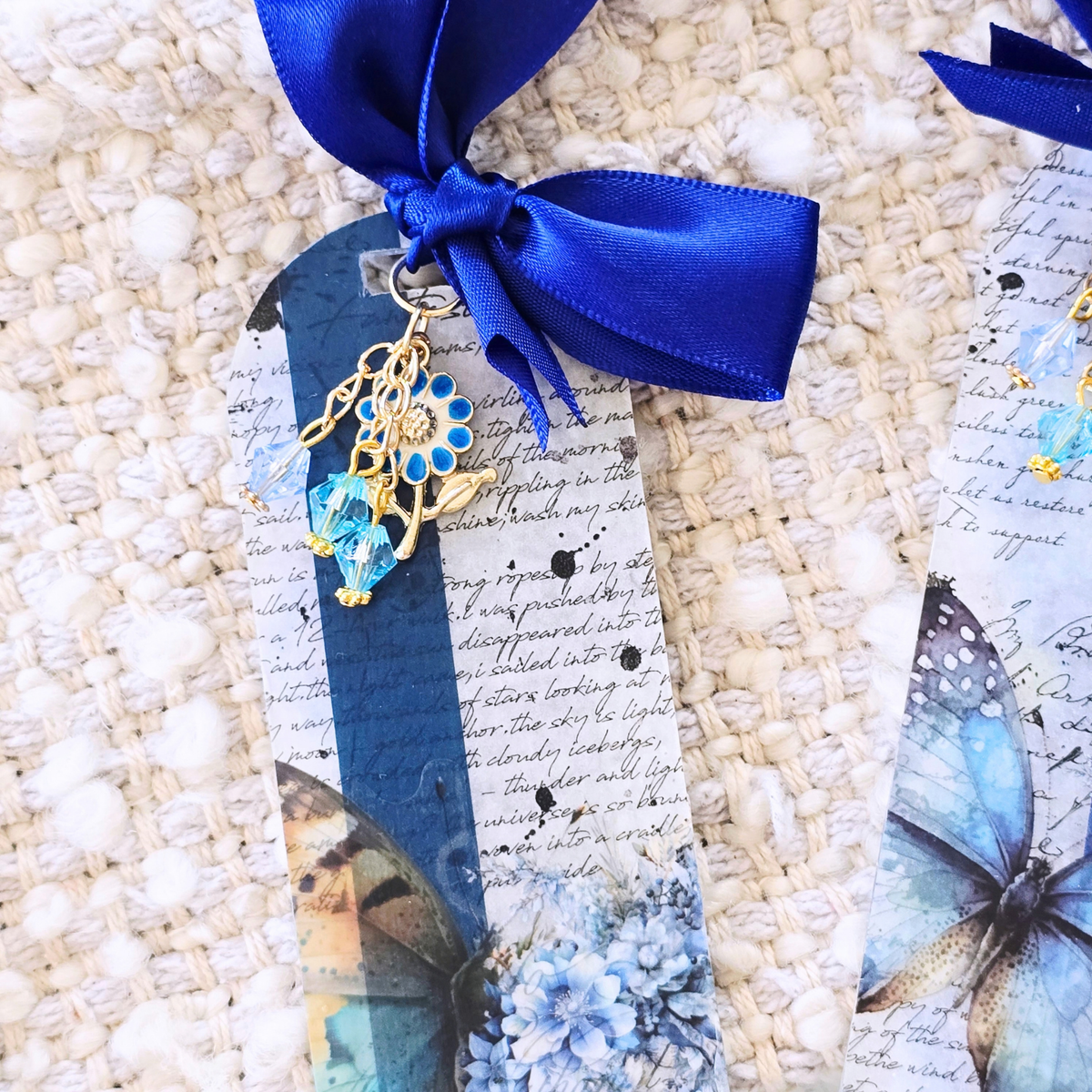 Bloom Charm Bookmark | Azure Blooms