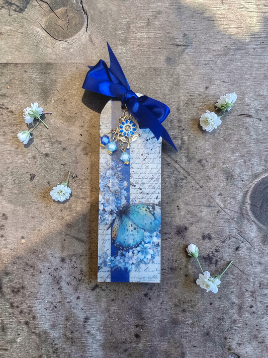 Bloom Charm Bookmark | Azure Blooms