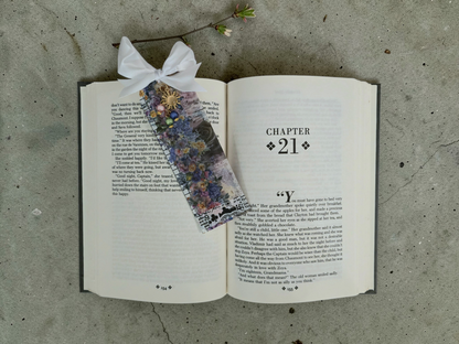Bloom Charm Bookmark | Signature Designs