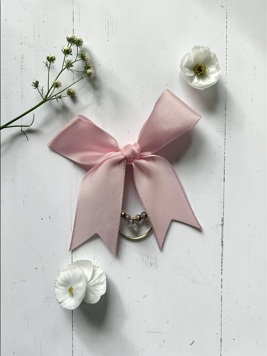 Bow Petal Clip | Whisper Dreams