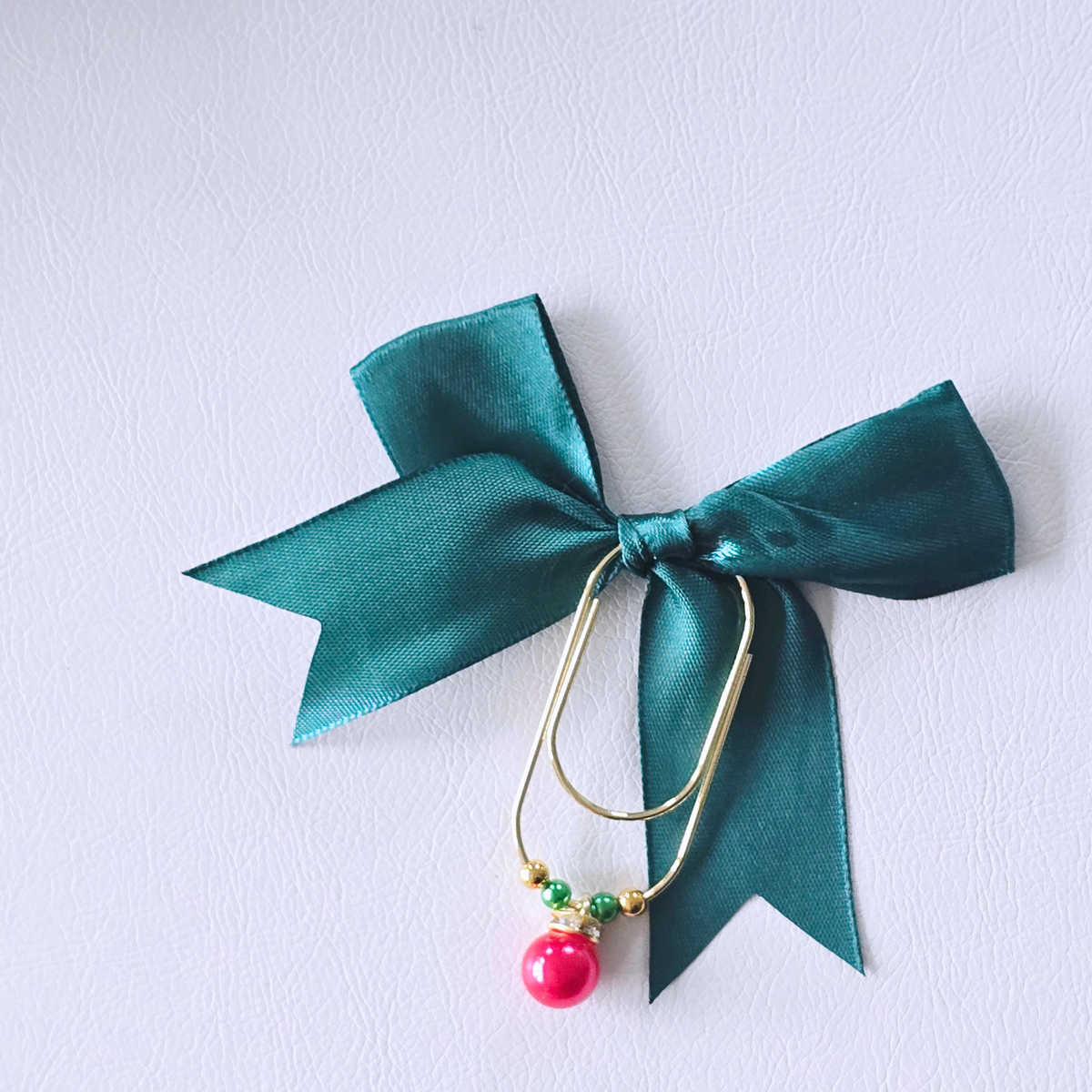 Christmas Bow Paperclips | Set of 2