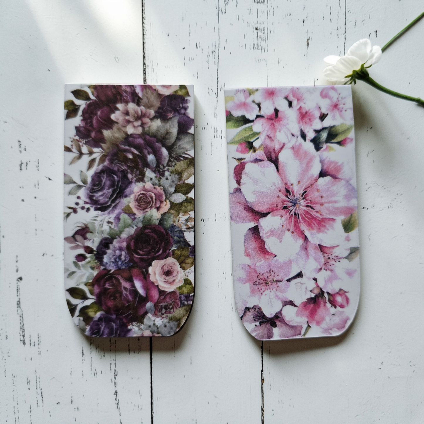 Magnetic Bookmark | Set of 2 | Whisper Dreams